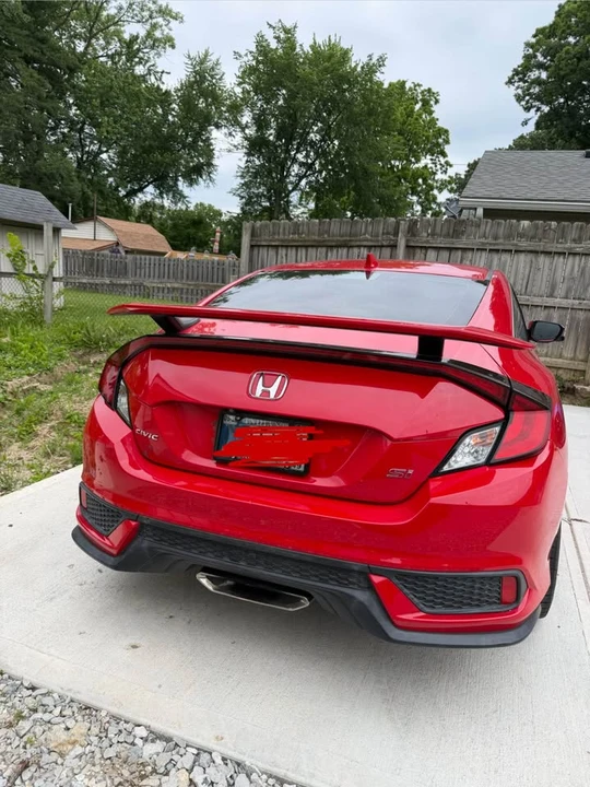 2017 Honda Civic Si 10th Gen - Image 5 of 14