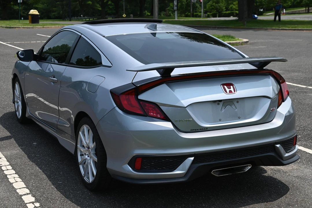 2017 Honda Civic Si 10th Gen - Image 4 of 31