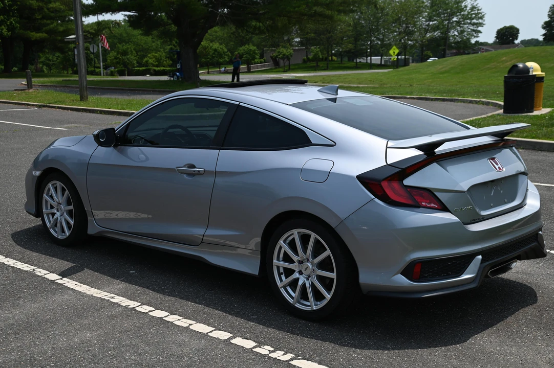 2017 Honda Civic Si 10th Gen - Image 13 of 31