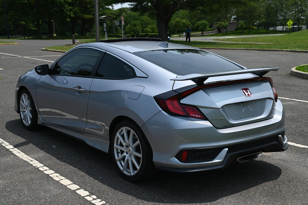 2017 Honda Civic Si 10th Gen - Image 14 of 31