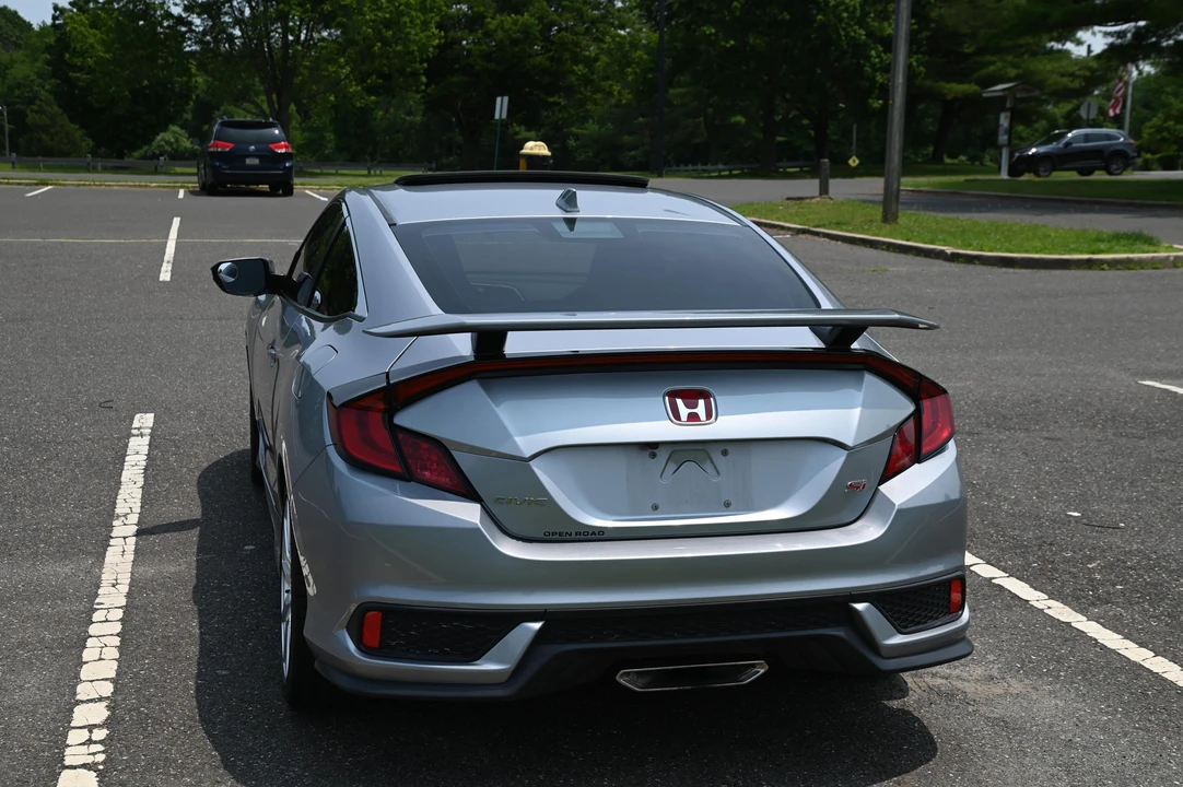 2017 Honda Civic Si 10th Gen - Image 15 of 31