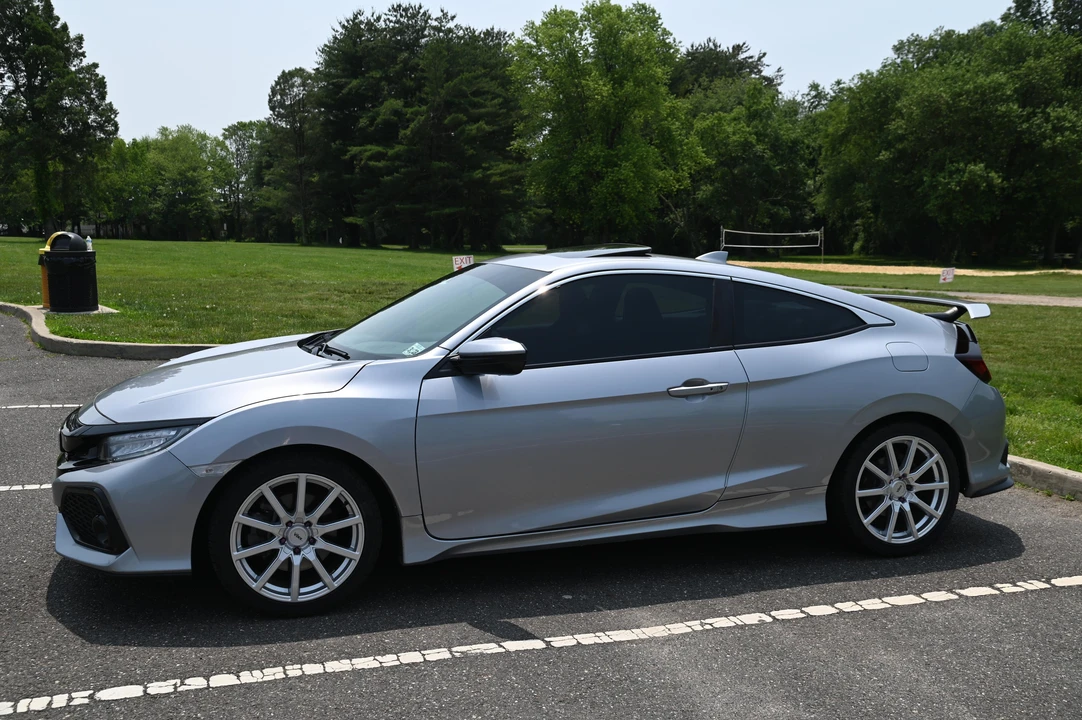 2017 Honda Civic Si 10th Gen - Image 9 of 31