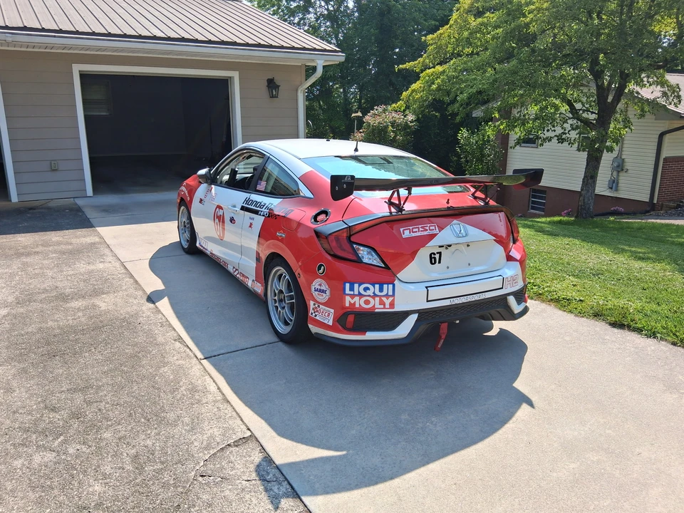 2017 Honda Civic Si 10th Gen - Image 16 of 31