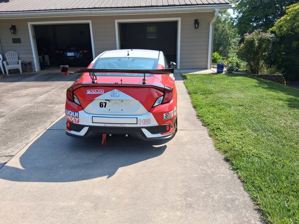 2017 Honda Civic Si 10th Gen - Image 11 of 31