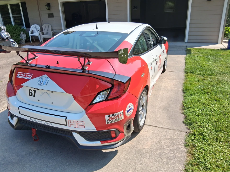 2017 Honda Civic Si 10th Gen - Image 10 of 31