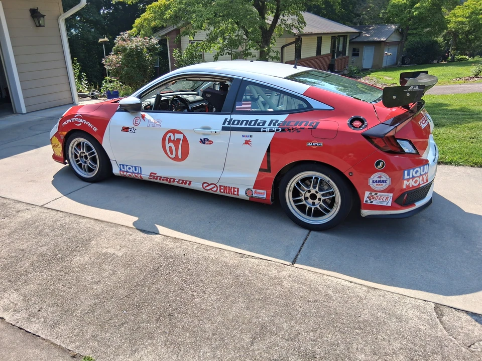 2017 Honda Civic Si 10th Gen - Image 17 of 31
