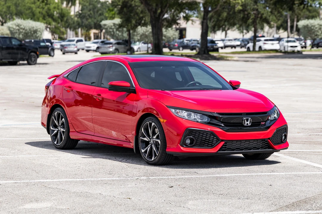 2017 Honda Civic Si 10th Gen - Image 8 of 31