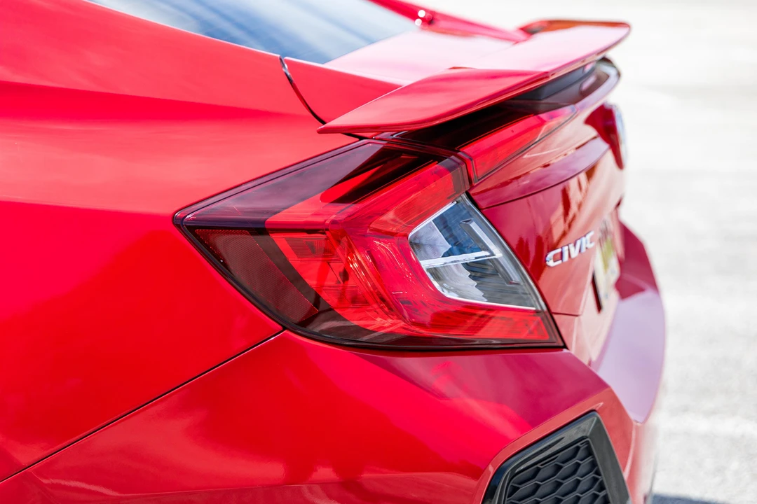 2017 Honda Civic Si 10th Gen - Image 20 of 31