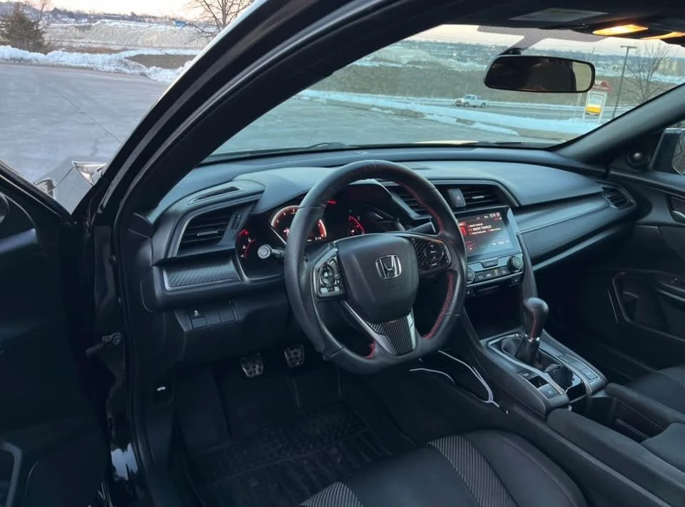2017 Honda Civic Si 10th Gen - Image 6 of 8