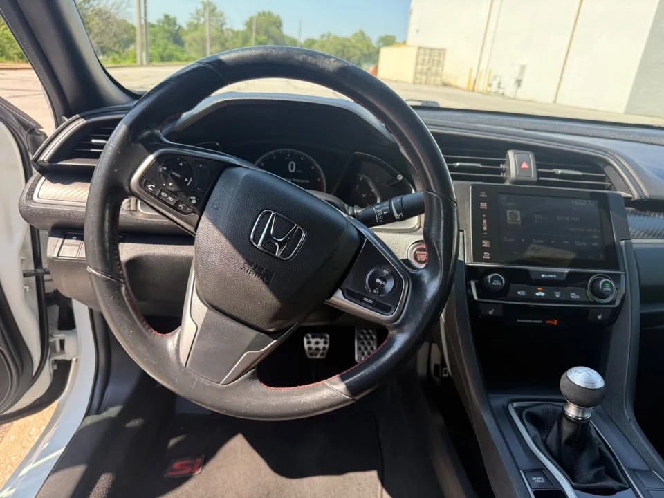 2017 Honda Civic Si 10th Gen - Image 8 of 11