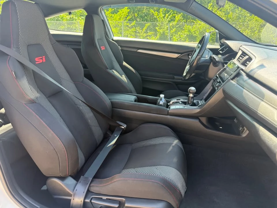 2017 Honda Civic Si 10th Gen - Image 10 of 11