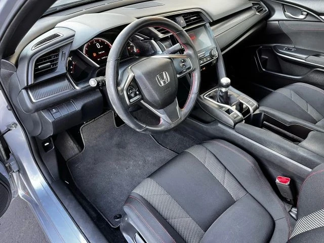 2017 Honda Civic Si 10th Gen - Image 16 of 21