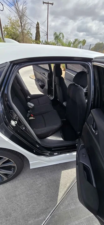 2017 Honda Civic 10th Gen - Image 14 of 16