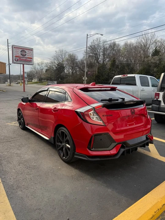 2017 Honda Civic 10th Gen - Image 6 of 15