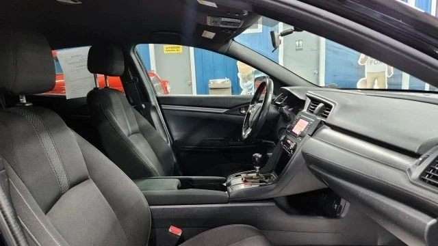 2017 Honda Civic 10th Gen - Image 11 of 12