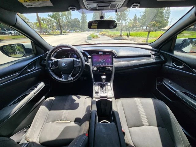 2017 Honda Civic 10th Gen - Image 16 of 23