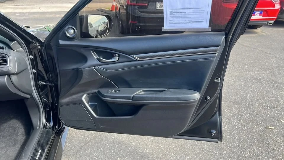 2017 Honda Civic 10th Gen - Image 13 of 20