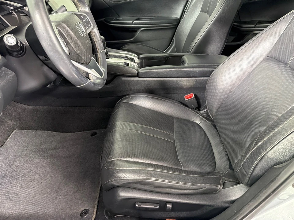 2017 Honda Civic 10th Gen - Image 11 of 26