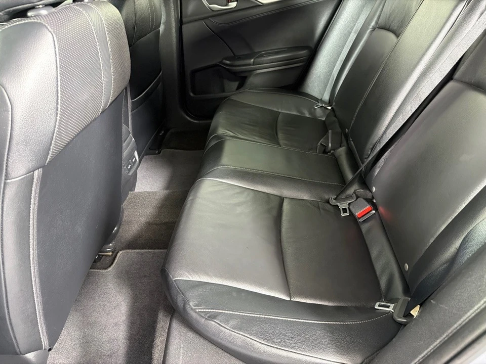 2017 Honda Civic 10th Gen - Image 19 of 26