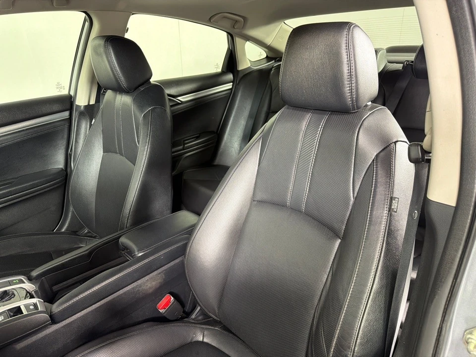 2017 Honda Civic 10th Gen - Image 12 of 26