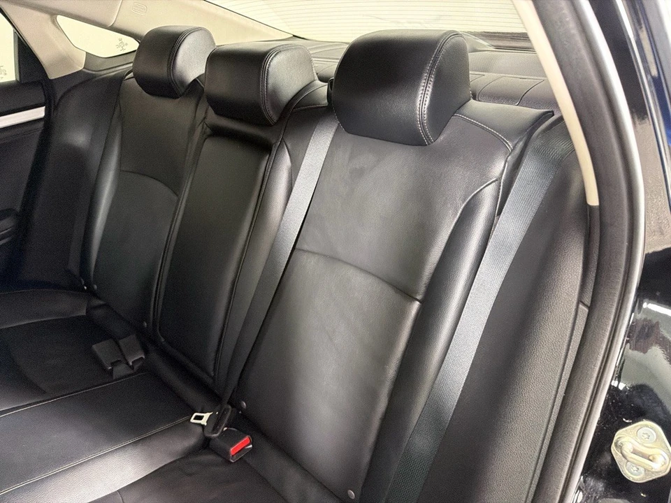2017 Honda Civic 10th Gen - Image 19 of 25