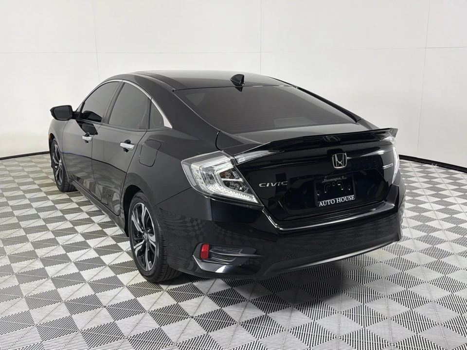 2017 Honda Civic 10th Gen - Image 5 of 25
