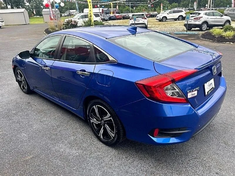 2017 Honda Civic 10th Gen - Image 4 of 12