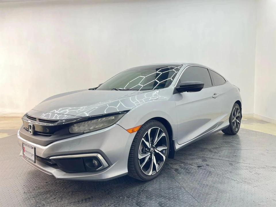 2017 Honda Civic 10th Gen - Image 8 of 28