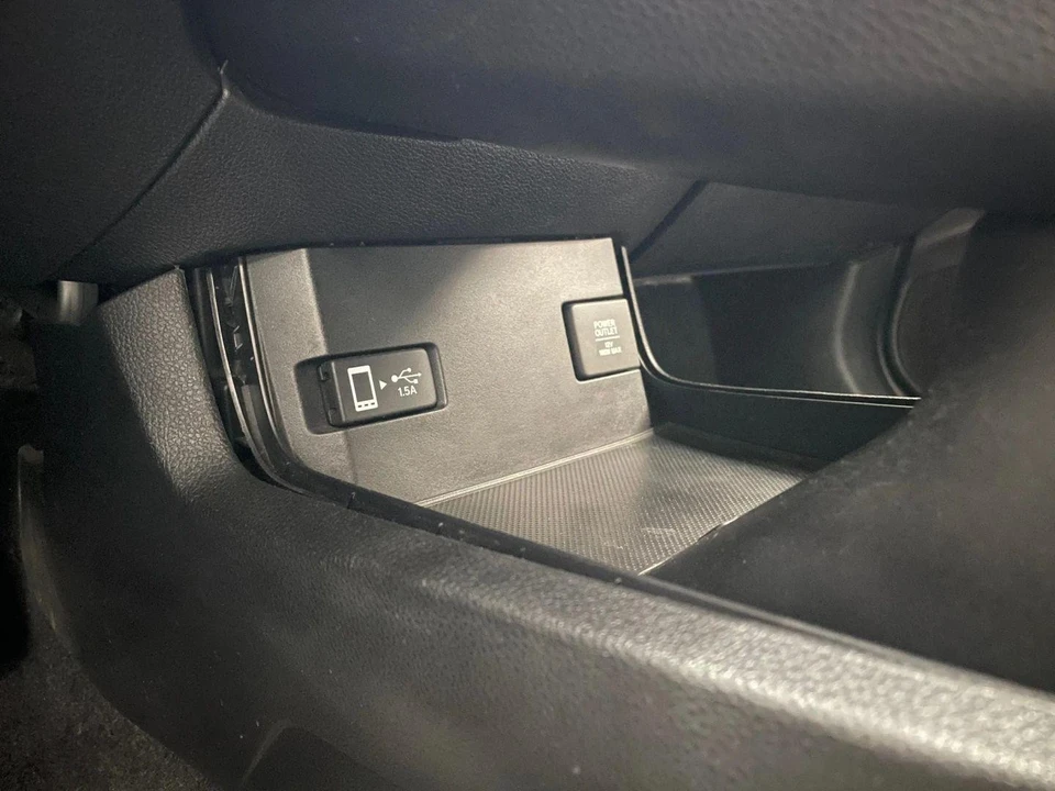 2017 Honda Civic 10th Gen - Image 25 of 28