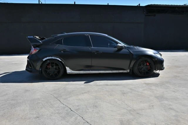 2017 Honda Civic 10th Gen - Image 8 of 21