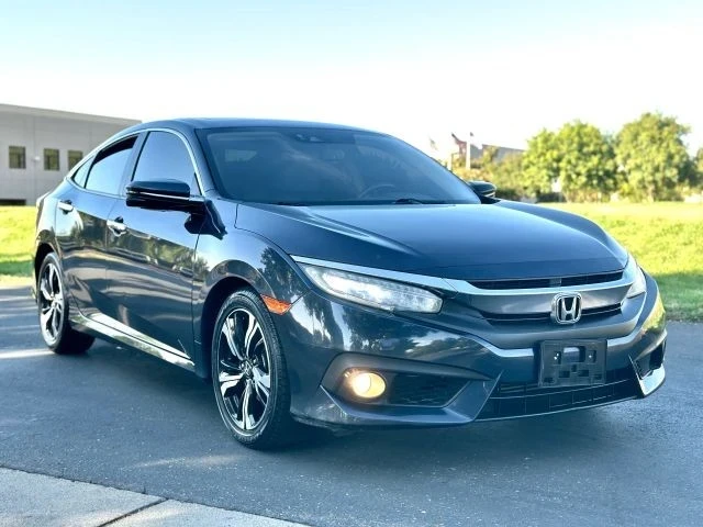 2017 Honda Civic 10th Gen - Image 2 of 18