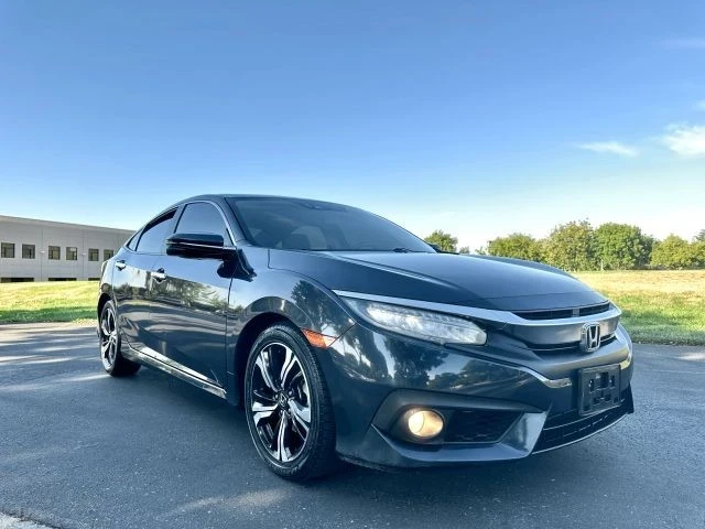 2017 Honda Civic 10th Gen - Image 3 of 18