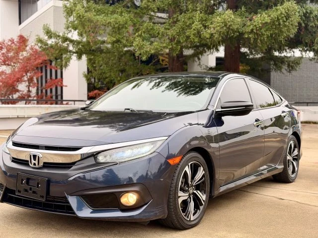 2017 Honda Civic 10th Gen - Image 3 of 21