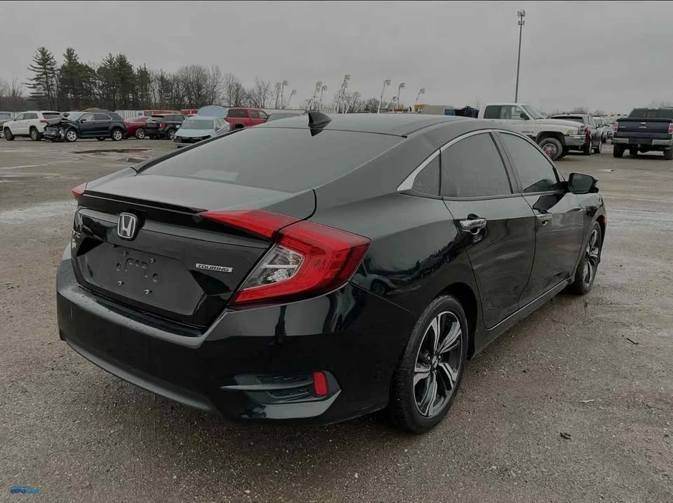 2017 Honda Civic 10th Gen - Image 2 of 10