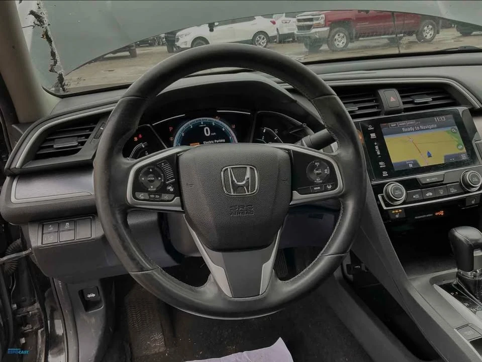 2017 Honda Civic 10th Gen - Image 9 of 10