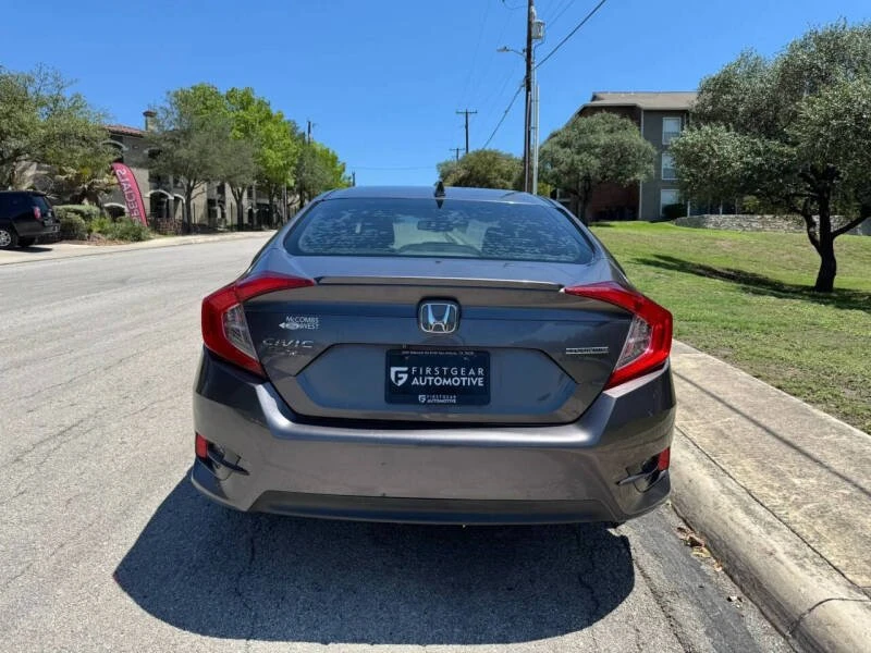 2017 Honda Civic 10th Gen - Image 3 of 10