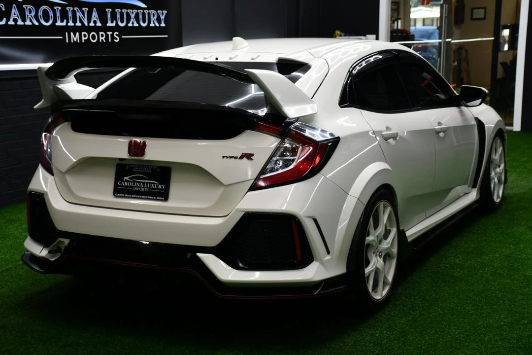 2017 Honda FK8 Civic Type R - Image 8 of 31
