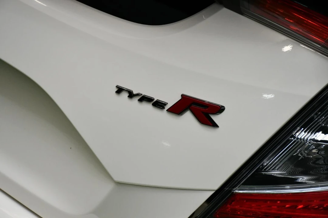 2017 Honda FK8 Civic Type R - Image 9 of 31