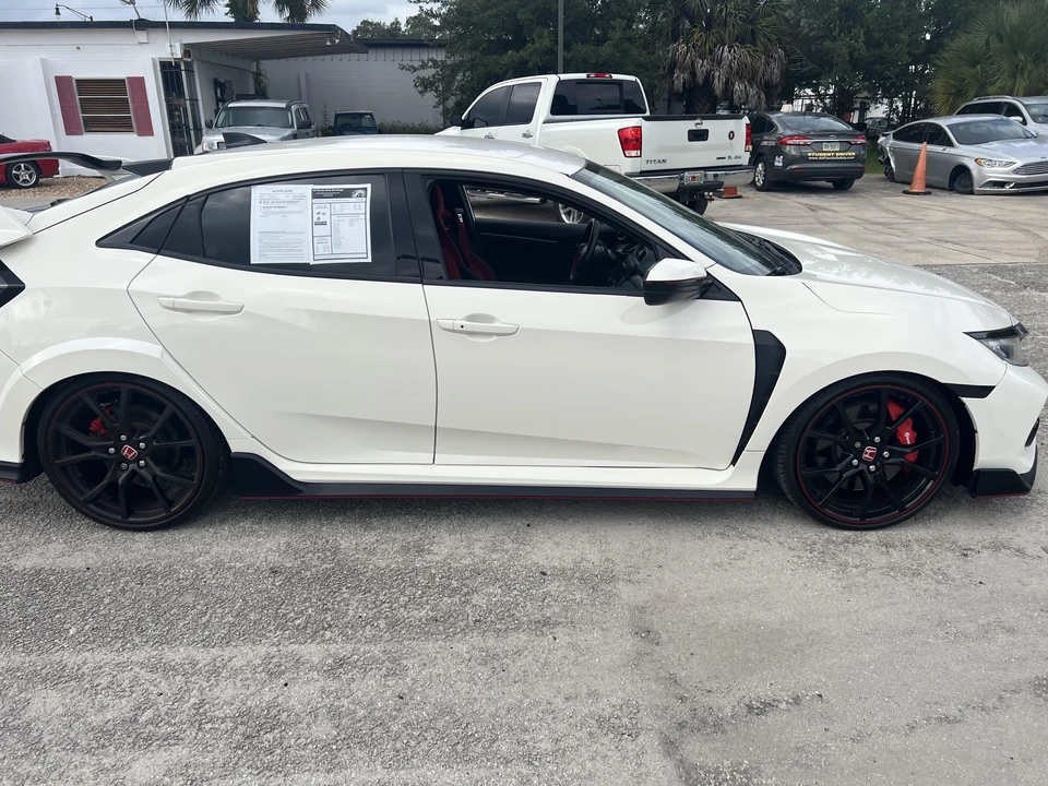 2017 Honda FK8 Civic Type R - Image 26 of 31
