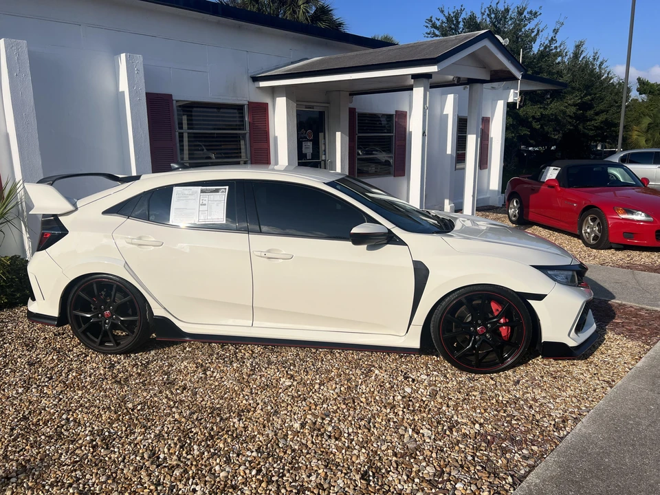 2017 Honda FK8 Civic Type R - Image 27 of 31