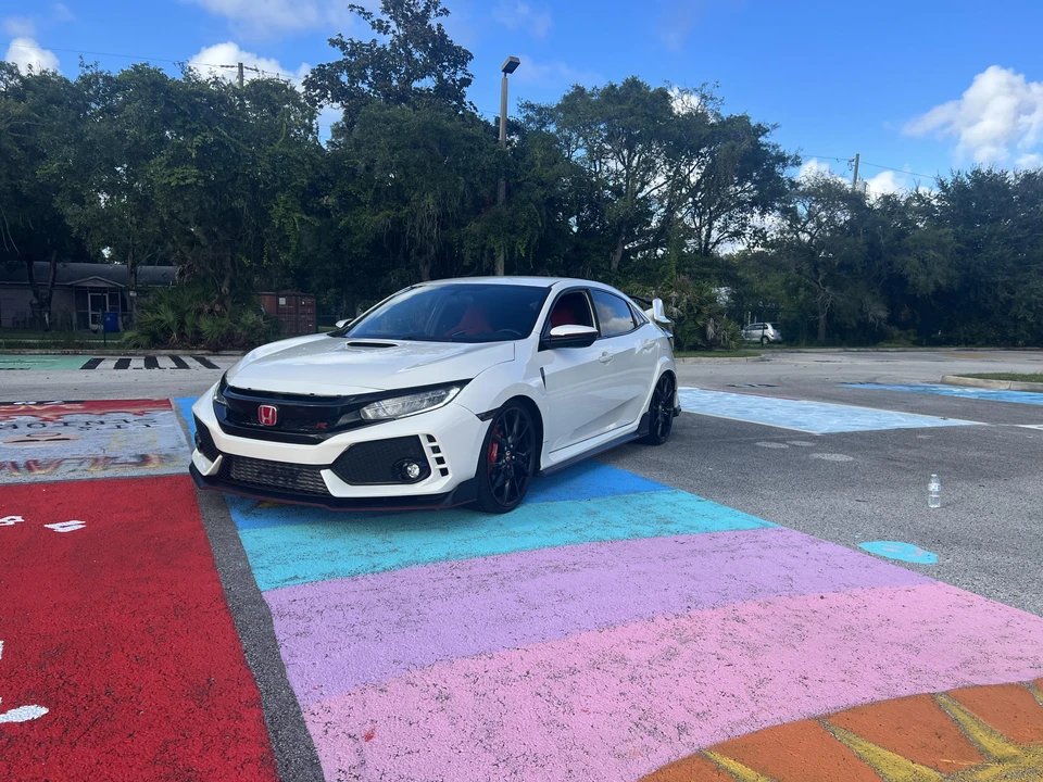 2017 Honda FK8 Civic Type R - Image 7 of 31