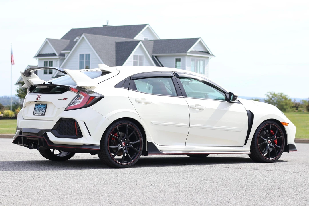 2017 Honda Civic - Image 4 of 31