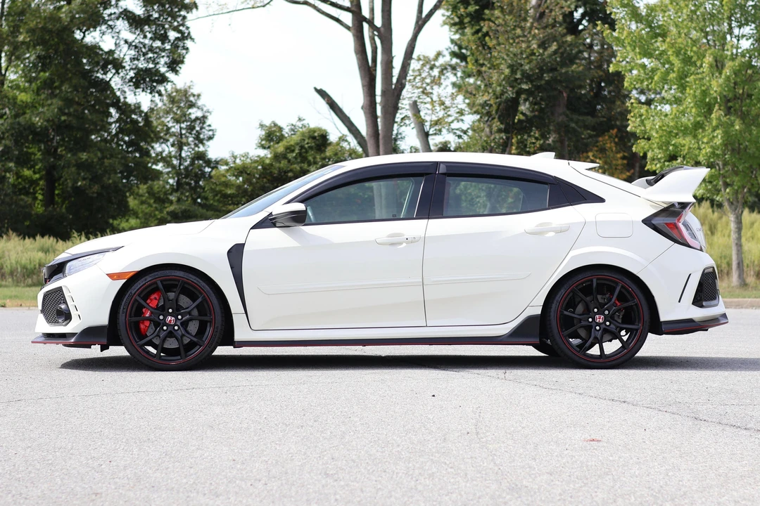 2017 Honda Civic - Image 3 of 31