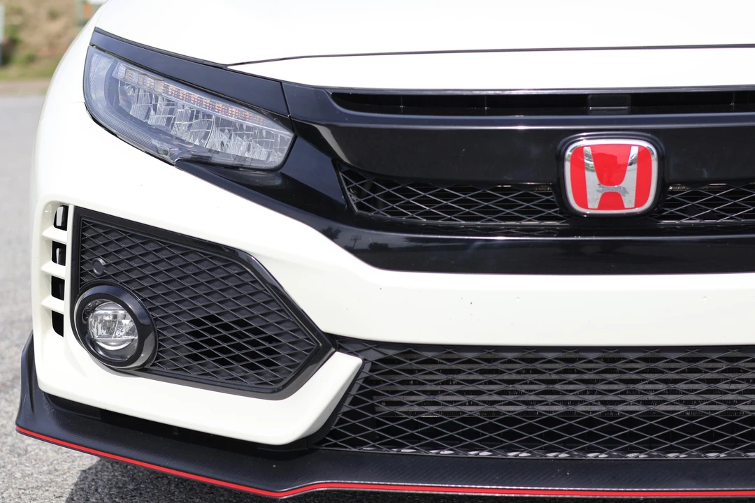 2017 Honda Civic - Image 16 of 31