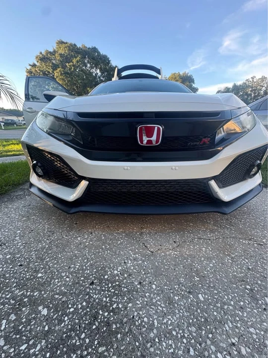 2017 Honda FK8 Civic Type R - Image 5 of 8
