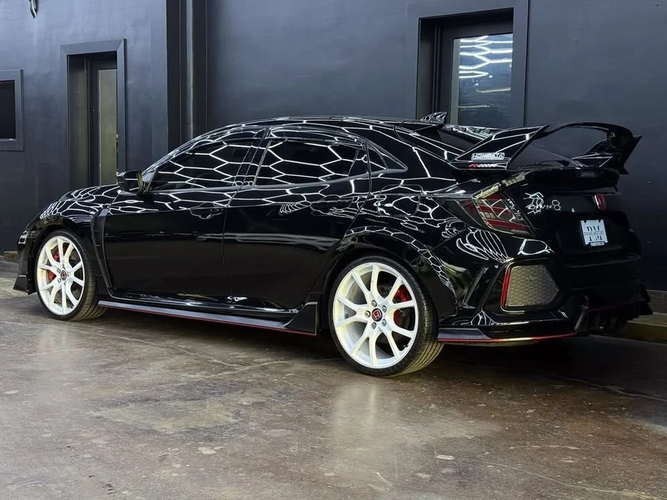 2017 Honda FK8 Civic Type R - Image 7 of 20
