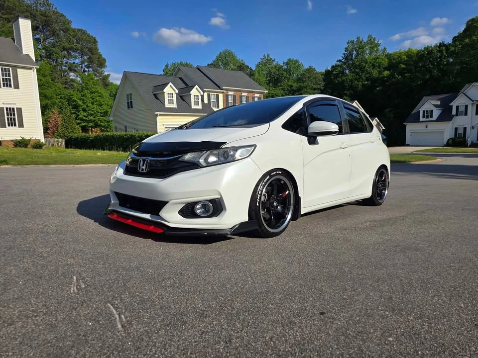 2017 Honda Fit - Image 2 of 10