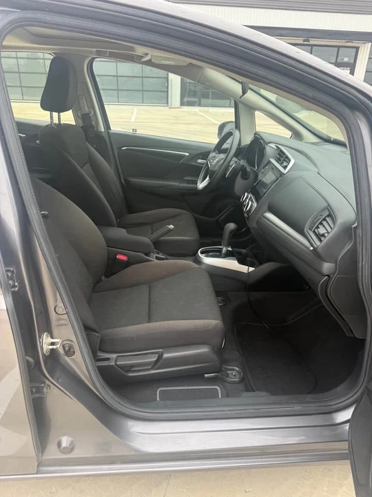 2017 Honda Fit - Image 7 of 15