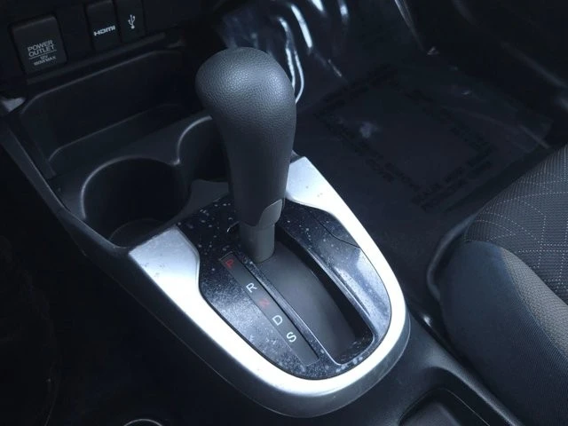 2017 Honda Fit - Image 17 of 28