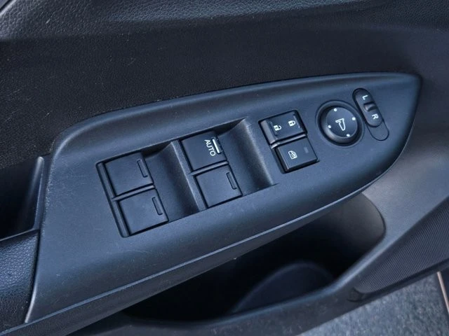 2017 Honda Fit - Image 9 of 28